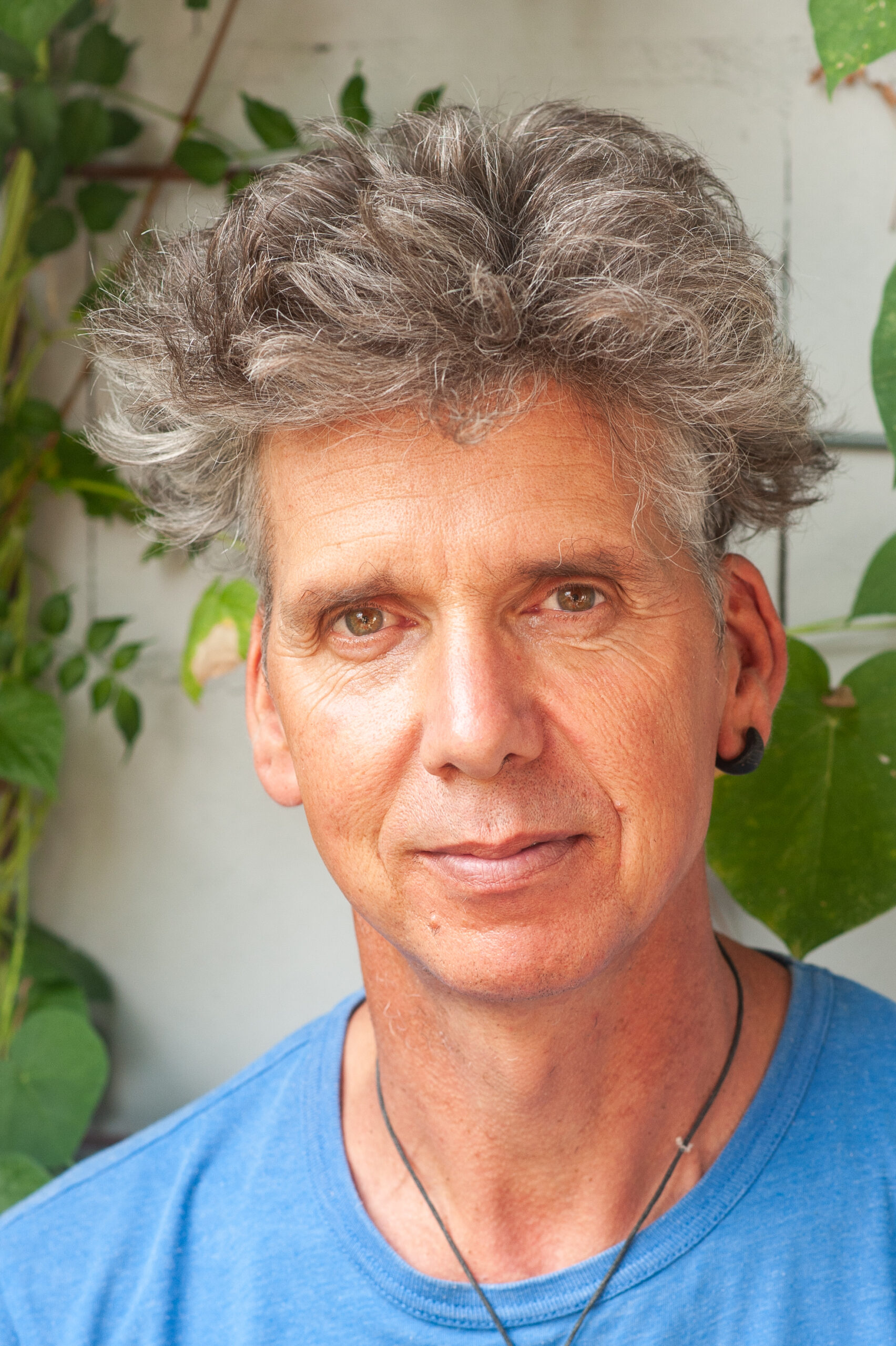 Portraitfoto von Ralf Heinze